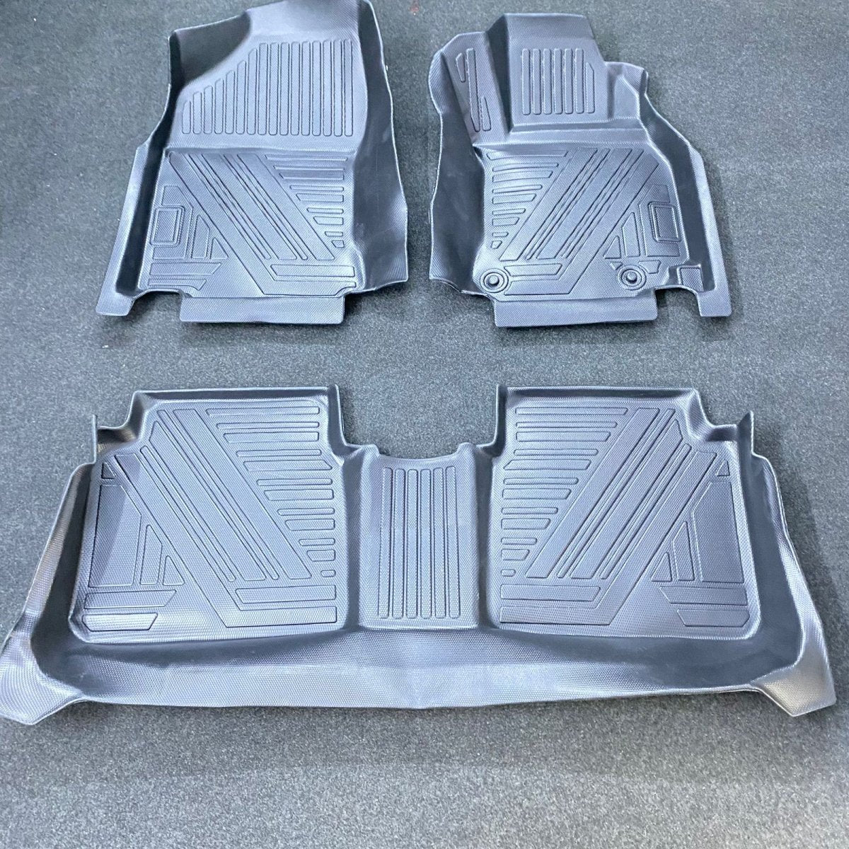 IMPORTED TPU MATS FOR TOYOTA CORROLLA 2015 XLI/GLIRaja Autos.pk